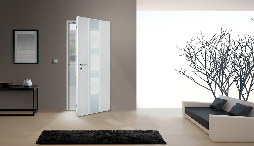 img vue interieur sur une porte blindée blanche vitree de chez abacs Luminance